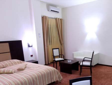 Thobacts Hotel Trypolis Pokój zdjęcie